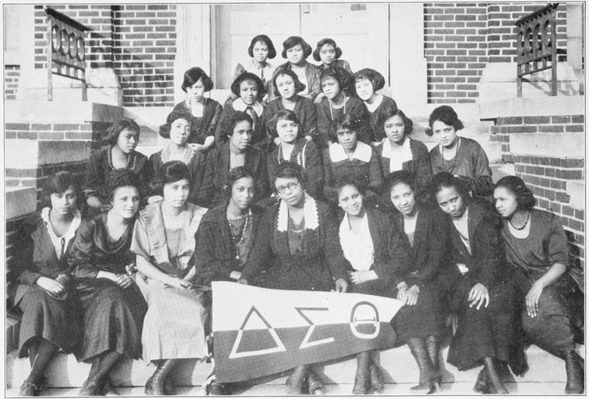 Delta Sigma Theta sorority chapter members photographed in 1922